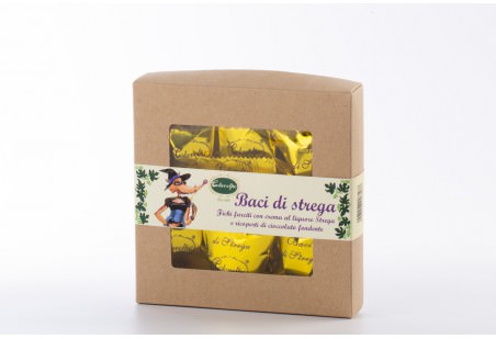 Baci di strega fichi farcti allo strega